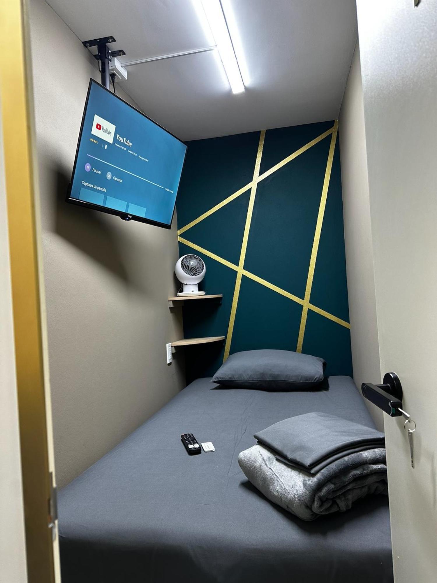 Polanco Mp 3 Capsule hotel